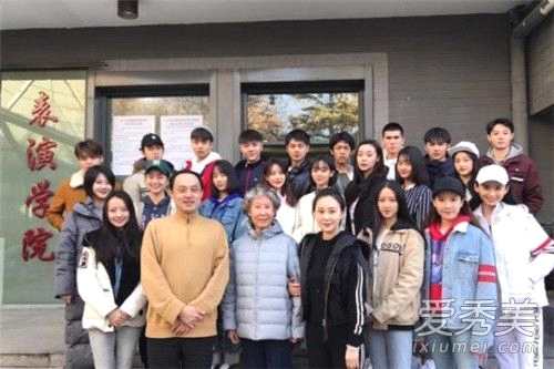 北京电影学院开学怎么回事？王俊凯关晓彤一一上热搜