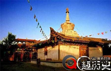 揭秘:为何内地多拜菩萨而西藏供奉佛祖