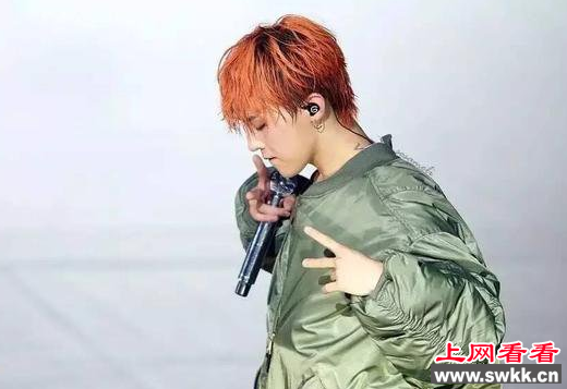 gd北京演唱会 与粉丝深情对望