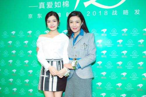 陈妍希首次北京过春节：边吃火锅边看春晚很温暖