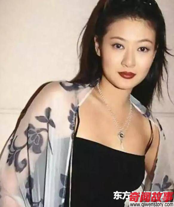 15年前29岁女星从上海高楼跳下,留下刚满月婴儿,孩子生父成谜