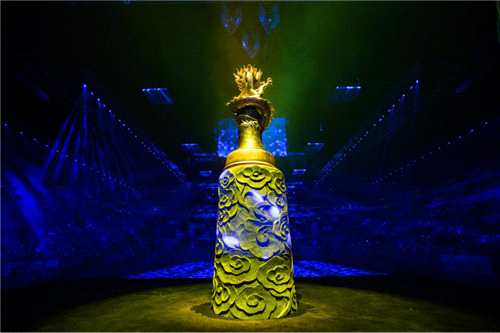 冰火势力，强势比拼！2018中国冰壶公开赛，孙楠、那吾克热率众星于重庆开幕