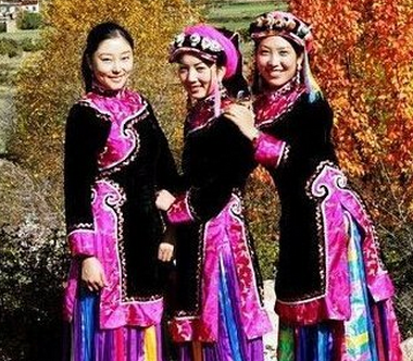 神秘的四川女王谷 竟然可以嫁多夫_0