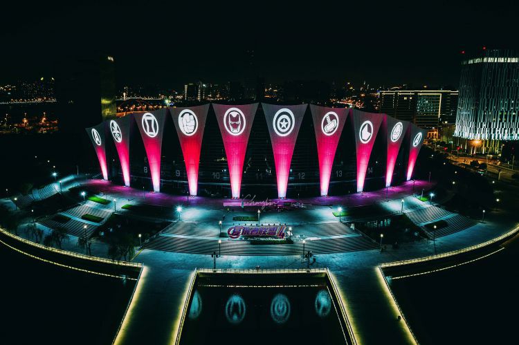 《复联4》上海首映礼场地布置完毕，门票跟午夜场一样抢手