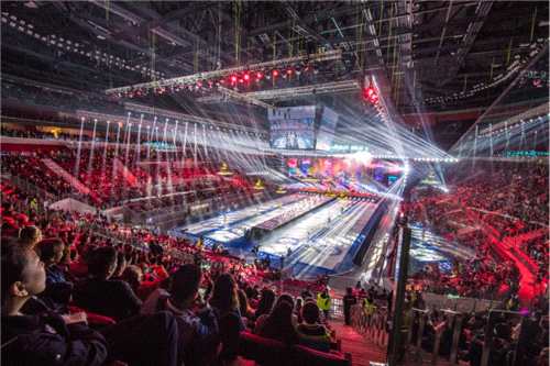 冰火势力，强势比拼！2018中国冰壶公开赛，孙楠、那吾克热率众星于重庆开幕