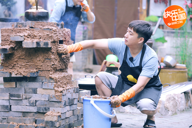 湖南卫视《向往的生活》 黄磊开“趴”活力无限