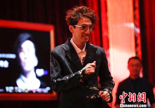 林志炫生日宣布One take2.0演唱会将在北京五棵松唱响