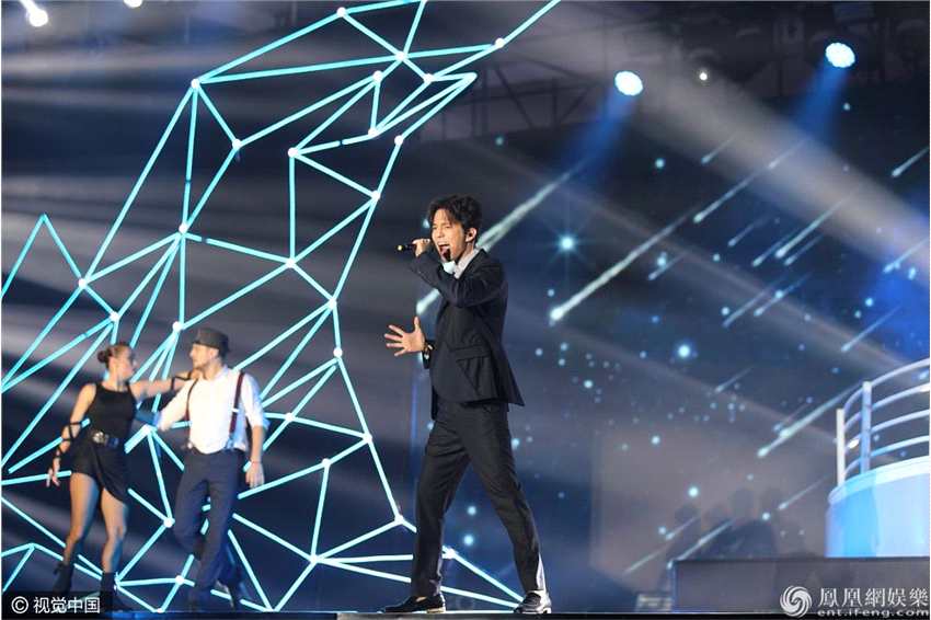 首届海南岛电影节：巨星尼古拉斯·凯奇、MaggieQ云集