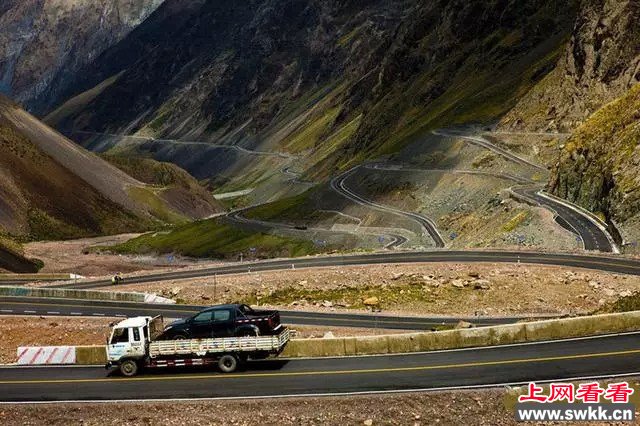 除西藏外新疆竟也有一条天路沿途风景堪美 组图_0