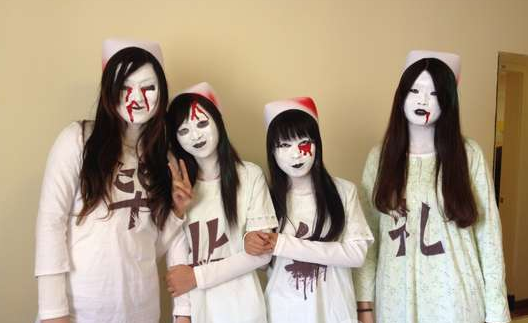 上海地铁现美女僵尸