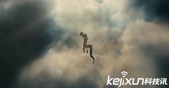 暴雨过后北京上空出现真龙 专家说法不一