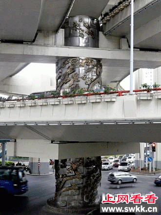 上海龙柱诡异事件