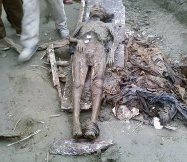 探访神秘西藏干尸洞