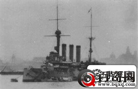 残酷现实，淞沪会战中国空军误炸上海市区千余人伤亡现场