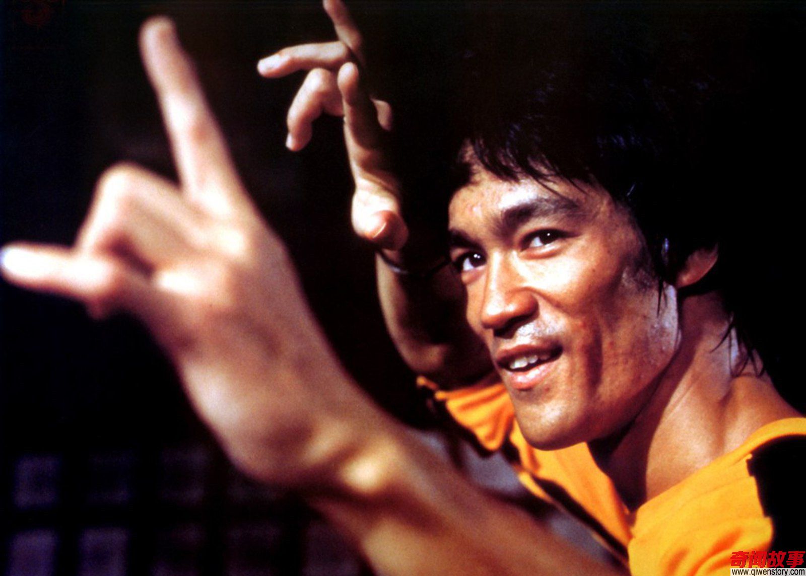 日本人为之癫狂的两个中国人，一个是李小龙，还有一个是谁？