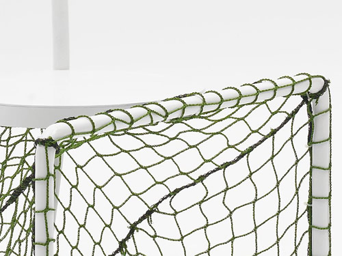 lazy football 玩玩椅子上的足球