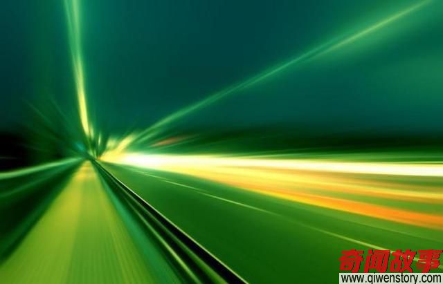 飞离地球和飞离银河系需要多快的速度-_0