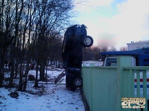 意想不到的车祸现场，诡异