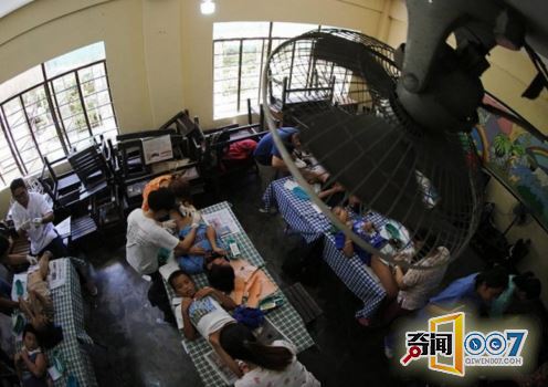 奇葩菲律宾召集300名小男孩现场割礼，志创吉利斯世界记录