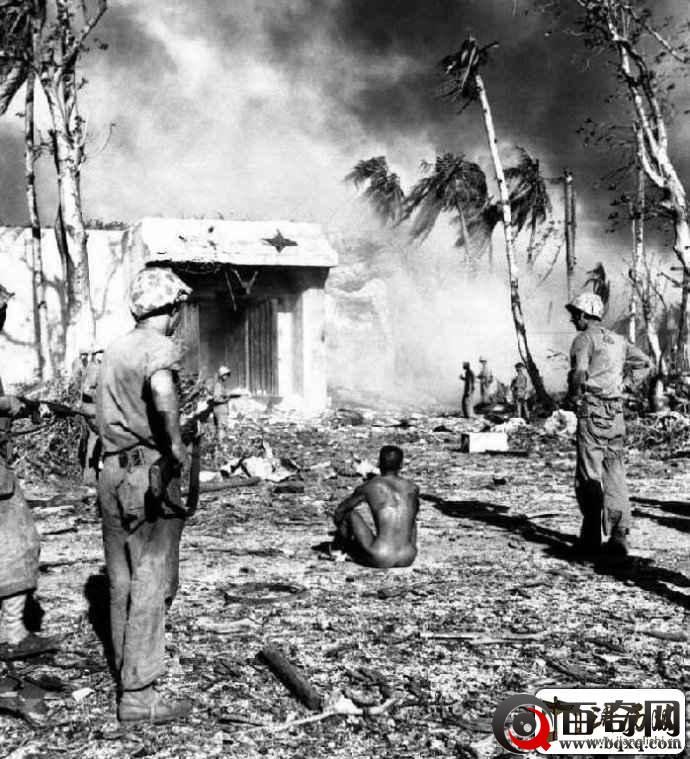 疯狂日军被美军俘虏后