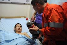 汶川地震可乐男孩成老板个人资料