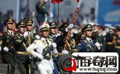 抗战那些年，英雄们用过的武器，有的你没见过，有的让你心酸