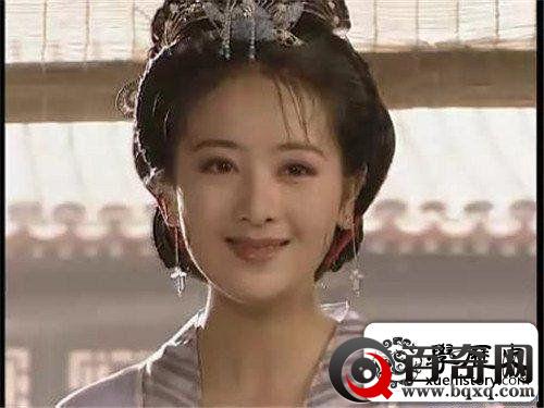 她年轻貌美仅当了1个月皇后，只因怜悯姐姐被抢了男人，受辱而死