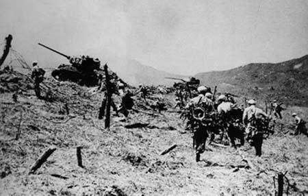 34条中国好汉只剩下七勇士，接着，他们消灭美军一个连！