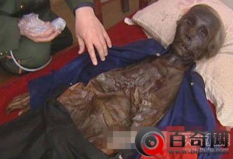 清朝总督段正钢尸体出土 尸身竟然不腐烂