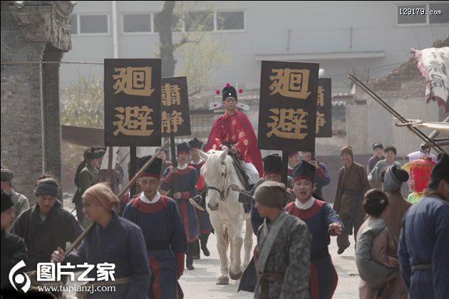 《抹布女也有春天》穿越剧照