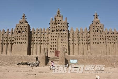 十大最美历史遗迹：基督教圣米歇尔山