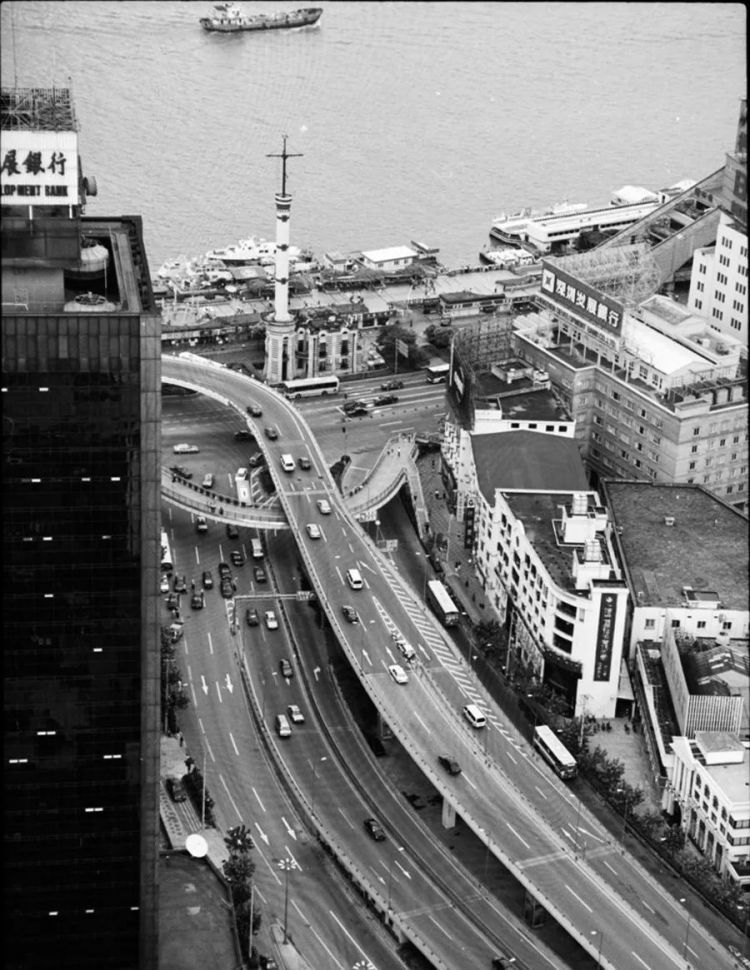 【记忆】曾为轮船保驾护航，外滩信号台你了解多少？