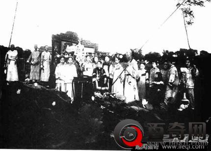 清皇陵中的三具女尸 专家当场吓傻