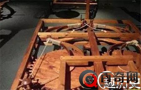 揭秘中国古代墓穴中的致命机关是如何设置的