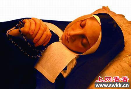 圣女贝尔纳黛特126年后肉身不腐是真是假