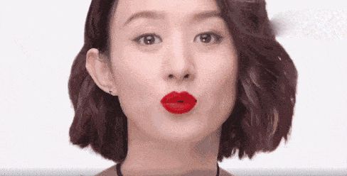 30+的赵丽颖怎么老成这样，女明星都在拼命留住的少女感渐渐消失了