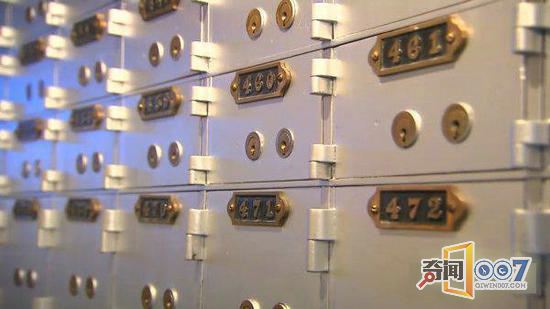 女子买旧银行大楼 里面发现太惊人