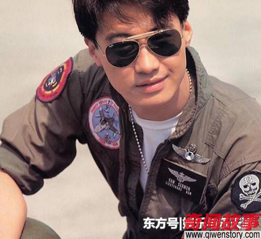 当年花天价娶娇妻，四年时间被抛弃，如今她靠跑龙套过生活_0