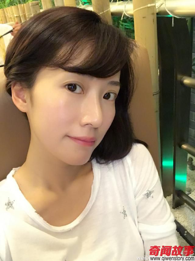 演海藻的李念嫁入豪门后，整天炫富炫出事来了，从朋友圈可以看出