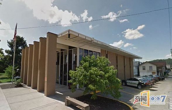 捡尸男竟去应征警察结果被逮捕入狱