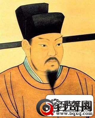 她美貌聪慧由宫女跃升皇后，竟因皇帝提到宫女两字大发雷霆？