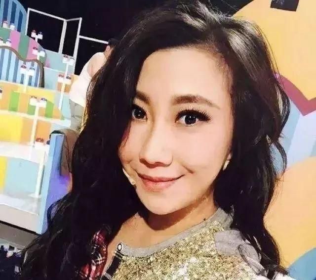 曾被周星驰雪藏近十年，看38岁的她励志人生！