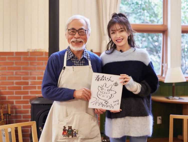 龙猫时隔30年上映，电影院都是小孩子，成年人有点尴尬