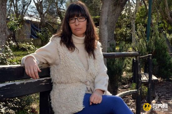 出租车司机杀死结婚27年妻子 将尸体埋女友家