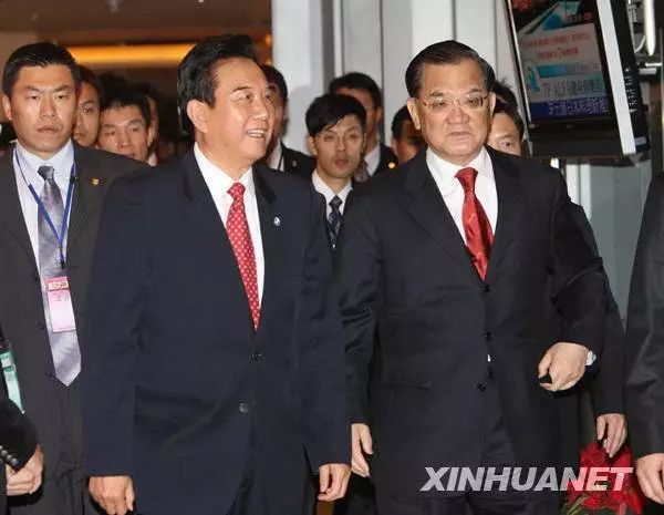 台湾陆委会为什么非挡着陈云林见连战？