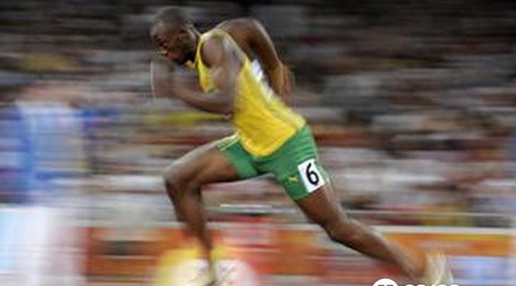 世界上跑得最快的人，风一样的速度，令人叹为观止！