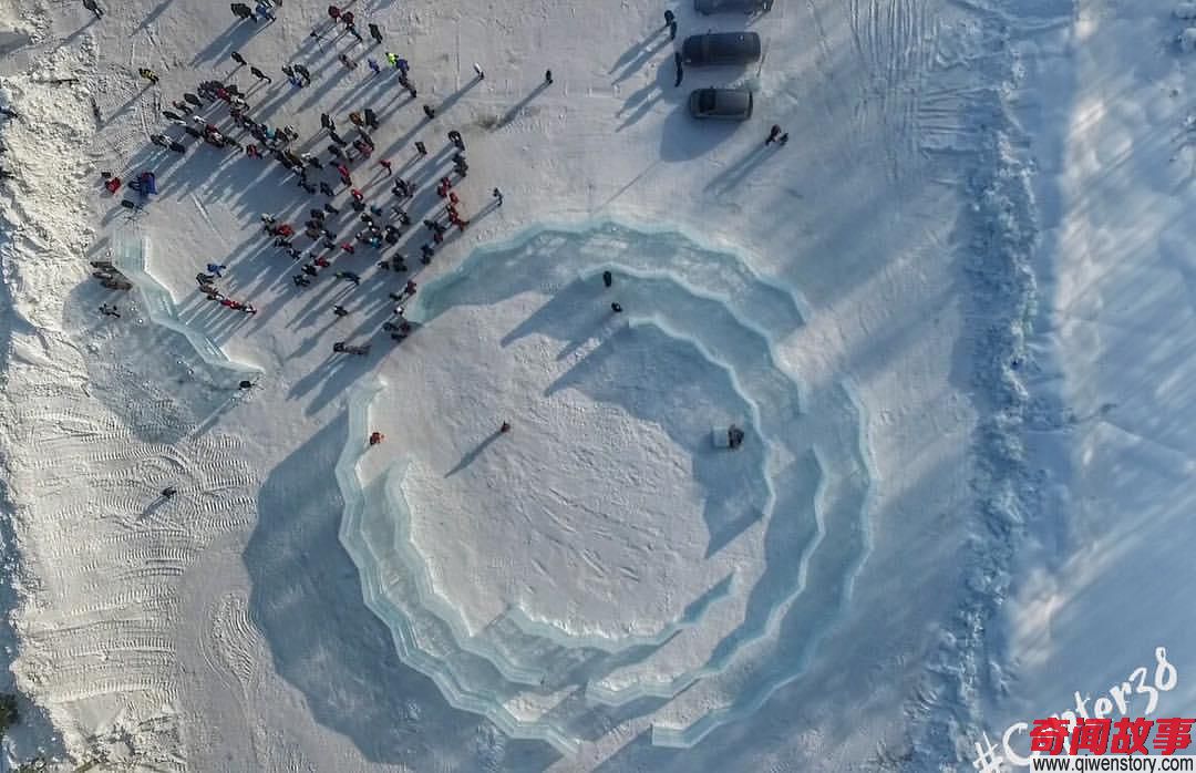 俄国冰之梦幻图书馆, 420本冰砖书大开眼界