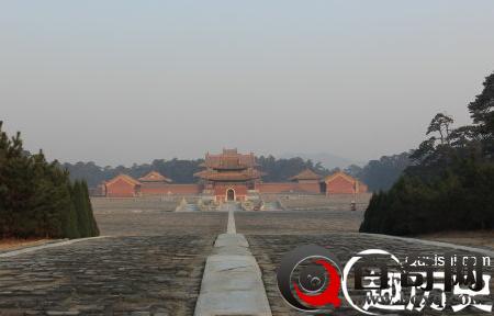 咸丰皇帝的长子同治皇帝为何死后5年才入葬？