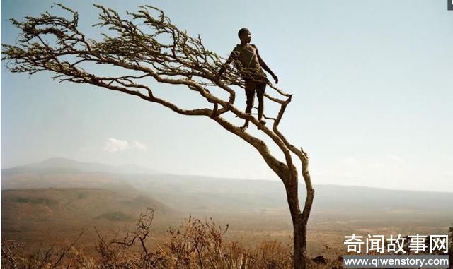 非洲最后一个原始部落，他们还是原始的生育繁衍的方式