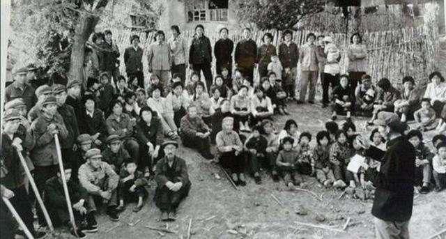 袁世凯之后中国还有皇帝，50岁老汉在深山称帝，后宫数量达55个